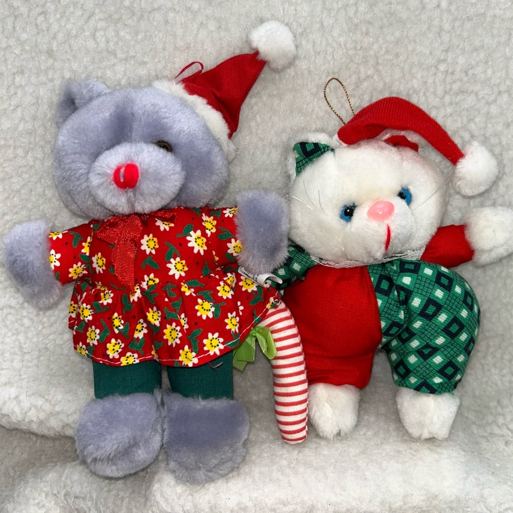 2 Vintage Christmas plush ornaments kitty plush Texas 7"